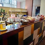 Hotell Camelia 4*