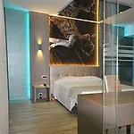 Camelia מלון 4*