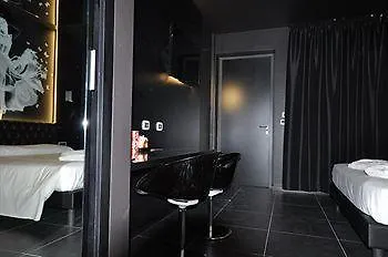 Camelia Hotel